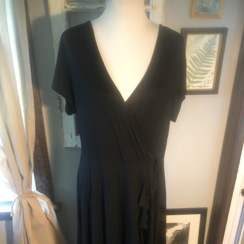 New with Tags! FASHION NOVA WRAP DRESS.